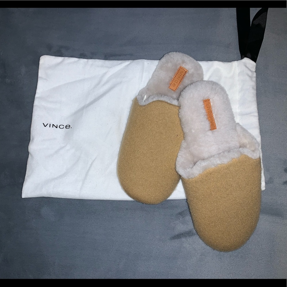 BRAND NEW!! Women’s Cadie Knit Slippers /// Vince